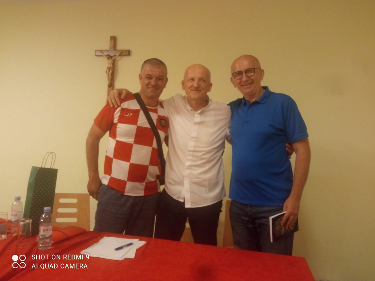 355004451 2030701103938419 2783720100349756958 N 355004451 2030701103938419 2783720100349756958 n