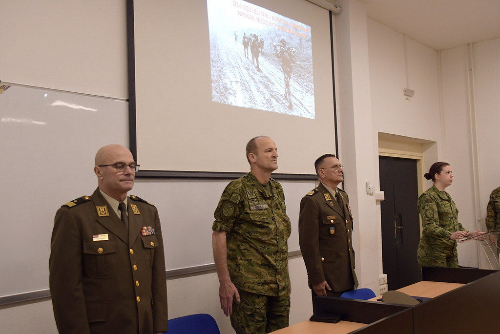 53581072410 5e8b59af97 B 53581072410 5e8b59af97 b